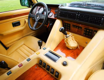 Interior Lamborghini LM002 [North America] '1990–92