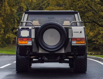 Lamborghini LM002 [Worldwide] '01.1986–90