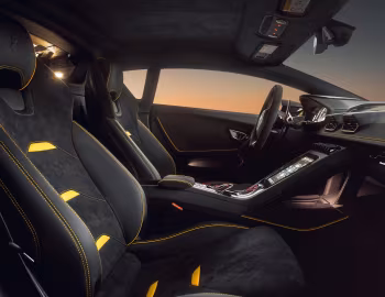 Интерьер Novitec Lamborghini Huracán EVO RWD (LB724) '2021