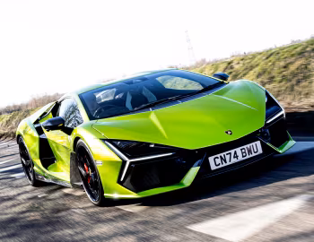 Lamborghini Revuelto [UK-spec] (LB744) '2023–pr.