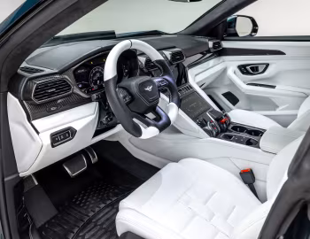 Painel frontal Rezvani Knight '2025–pr.