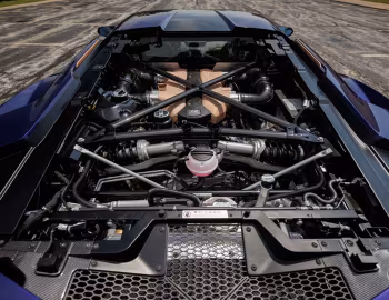 Sous la capuche Lamborghini Sián FKP 37 (#10424) '01.2021