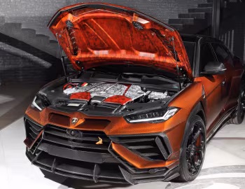 Sob o capô TopCar Lamborghini Urus R’Evo Stealth Edition (1/13) '2024