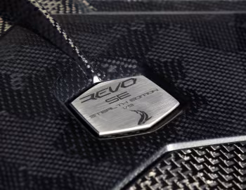 Sob o capô TopCar Lamborghini Urus SE R’Evo Stealth Edition (1/9) '2026