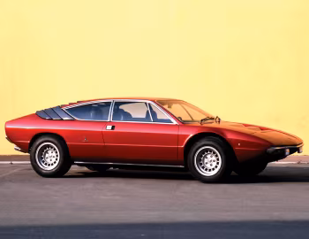 Lamborghini Urraco P250 [UK-spec] '1972–74