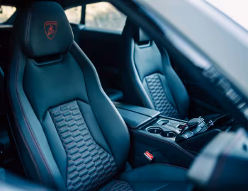 Interior Lamborghini Urus S [Japan] '2023–24