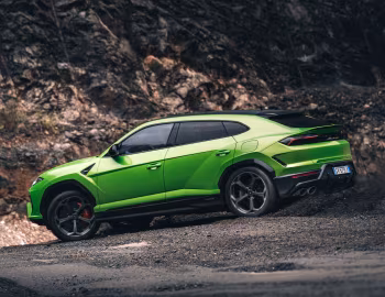 Lamborghini Urus SE [Worldwide] '2024–pr.