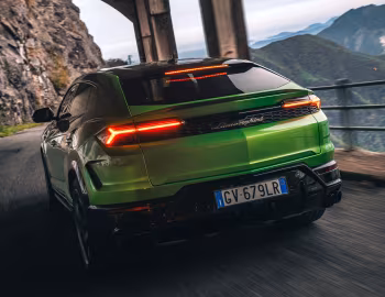Lamborghini Urus SE [Worldwide] '2024–pr.