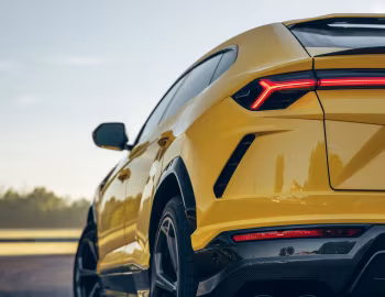 2019–22 Lamborghini Urus Shiny Black Package [North America] '2018–22
