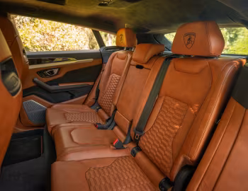 Interior 2019–22 Lamborghini Urus Shiny Black Package [North America] '2018–22