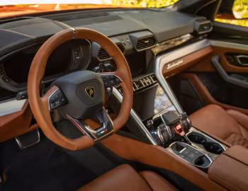 Painel frontal 2019–22 Lamborghini Urus Shiny Black Package [North America] '2018–22