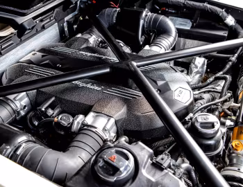 Sob o capô Lamborghini Veneno Roadster (#7/9) '2014