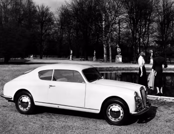 Lancia Aurelia G.T. Berlina (B20) '04.1951–11.1958
