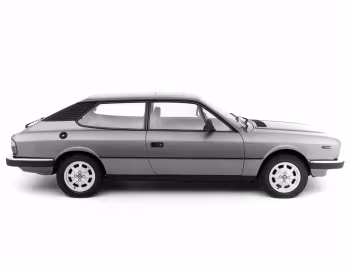 Lancia HPE [UK-spec] (828) '1981–84