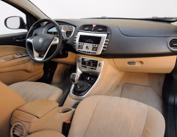 Торпедо Lancia Delta (844) '2011–13