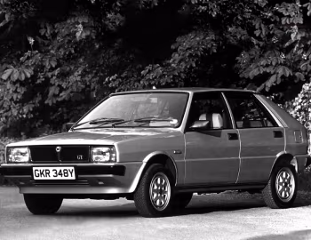 Lancia Delta GT 1600 [UK-spec] (831) '1982–86
