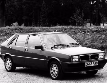 Lancia Delta GT i.e. [UK-spec] (831) '1986–91