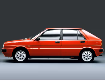 Lancia Delta HF 4WD (831) '1986–87