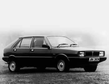 Lancia Delta [UK-spec] (831) '1979–82