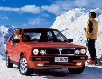 Lancia Delta HF 4WD (831) '1986–87