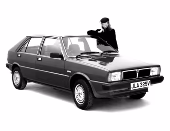 Lancia Delta [UK-spec] (831) '1979–82