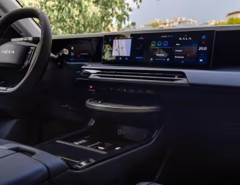 Interior Lancia Gamma Ibrida '2026