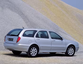 Lancia Lybra SW (839) '1999–2005