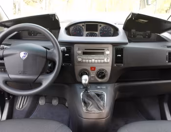 Panneau avant Lancia Musa (350) '2007–12