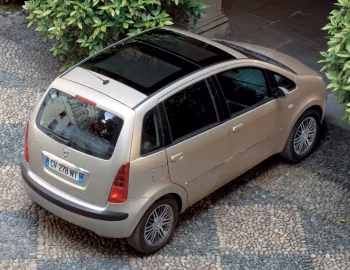 Lancia Musa (350) '2004–07
