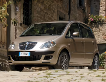 Lancia Musa (350) '2004–07
