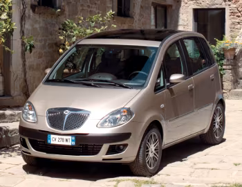 Lancia Musa (350) '2004–07