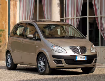 Lancia Musa (350) '2004–07