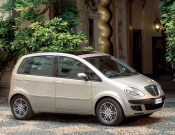 Lancia Musa (350) '2004–07