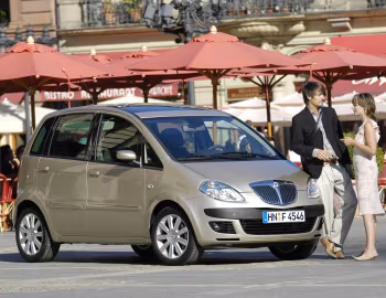 Lancia Musa (350) '2004–07