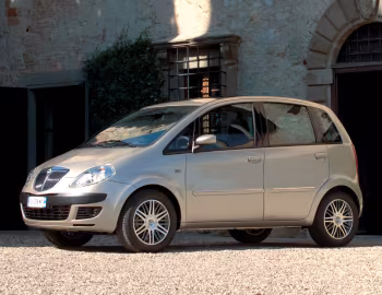 Lancia Musa (350) '2004–07