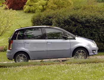 Lancia Musa Ecochic (350) '2009–12