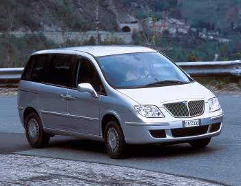 Lancia Phedra (180) '2002–08