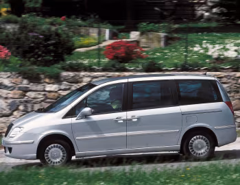 Lancia Phedra (180) '2002–08