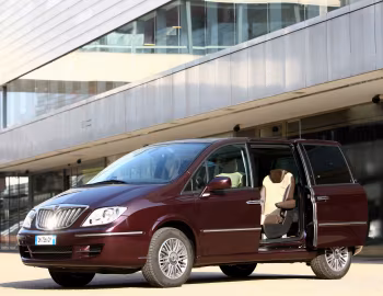 Lancia Phedra (180) '2008–10