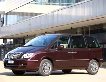 Lancia Phedra (180) '2008–10