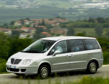 Lancia Phedra (180) '2002–08