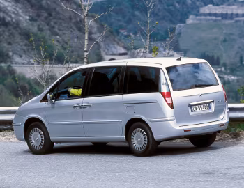Lancia Phedra (180) '2002–08