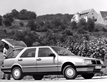 Lancia Thema Station Wagon turbo ds (834) '1986–88