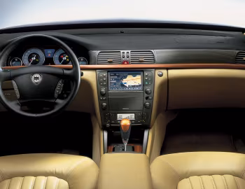Panneau avant Lancia Thesis (841) '2002–09