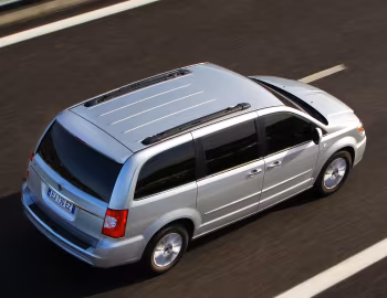 Lancia Voyager (404) '2011–15