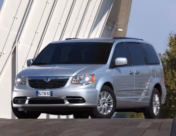 Lancia Voyager (404) '2011–15
