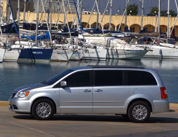 Lancia Voyager (404) '2011–15