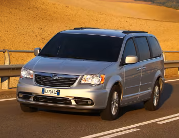 Lancia Voyager (404) '2011–15