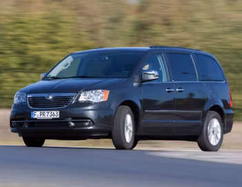 Lancia Voyager (404) '2011–15