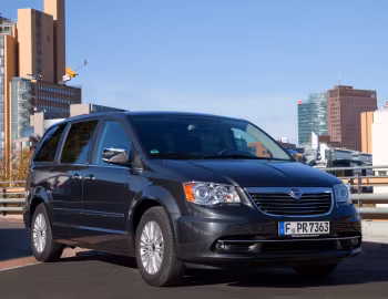 Lancia Voyager (404) '2011–15